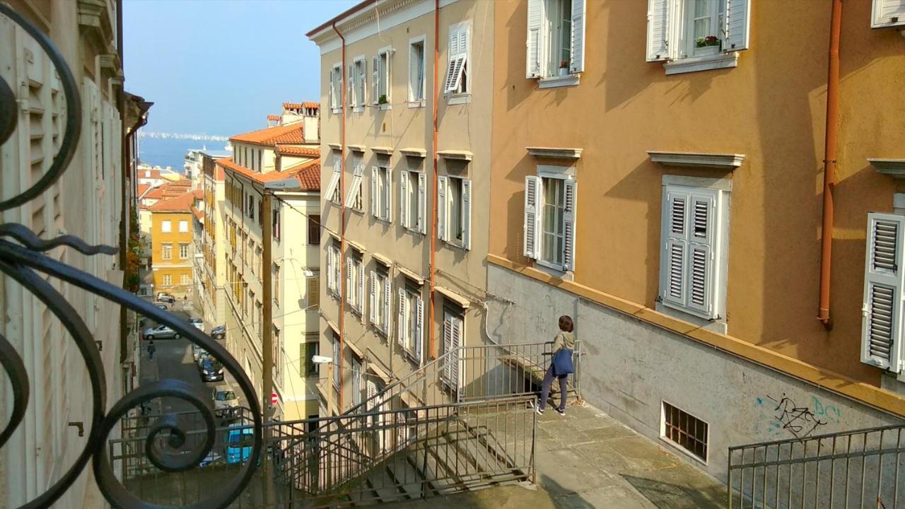 Casa Antica - Historical Apartment In Old City Center Trieste Dış mekan fotoğraf