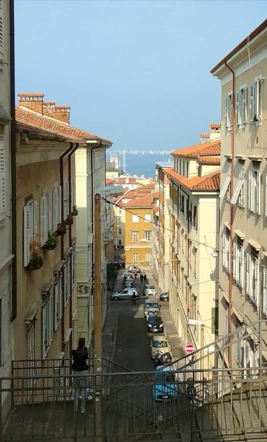 Casa Antica - Historical Apartment In Old City Center Trieste Dış mekan fotoğraf